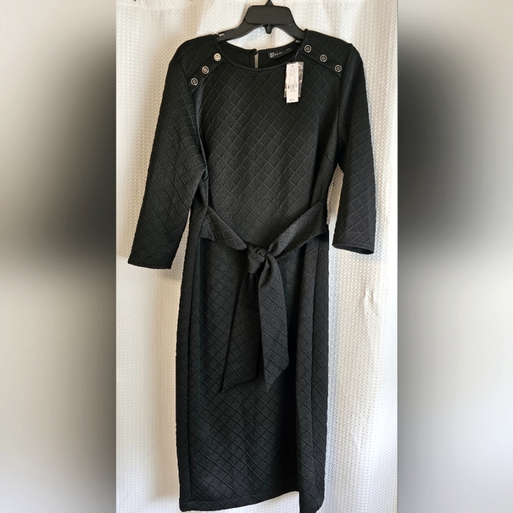 NWT Womens black knee length dress